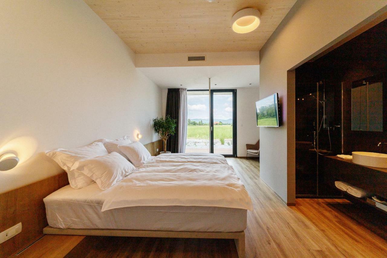 לובליאנה Wud Hotel מראה חיצוני תמונה